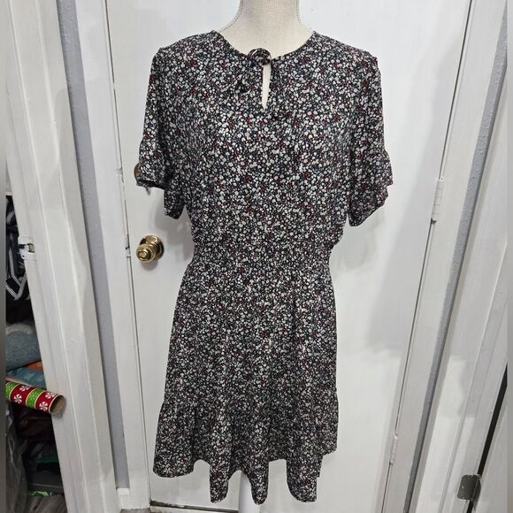 PRETTYGARDEN Women's Summer Boho Dress Casual Short Sleeve Ruffle Floral sz L - Picture 2 of 10